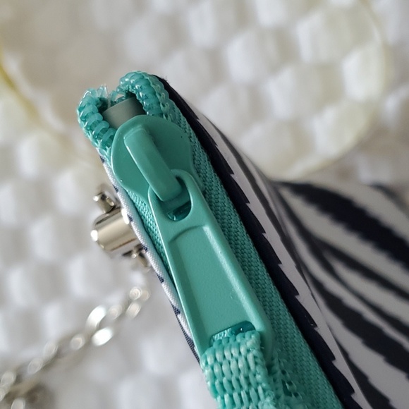 Thirty one upcycle crossbody navy and white - Picture 12 of 16